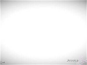 molten brunette stunner Jessica Jaymes messing with her honeypot